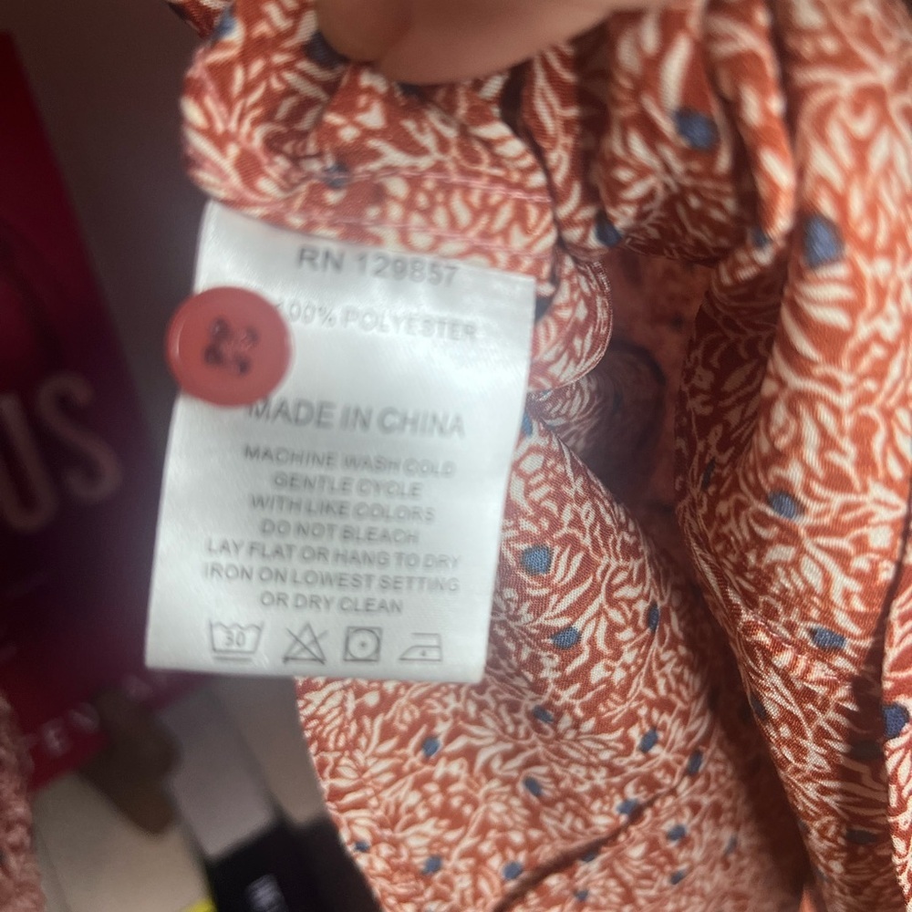 The Shirt by Rochelle Behrens Button Down Shirt Red Size XS - Picture 4 of 4